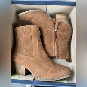 Cowgirl High Ankle Boot